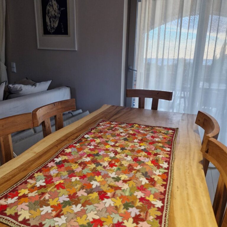 Tablecloth with emproidery in colorful autum leaves